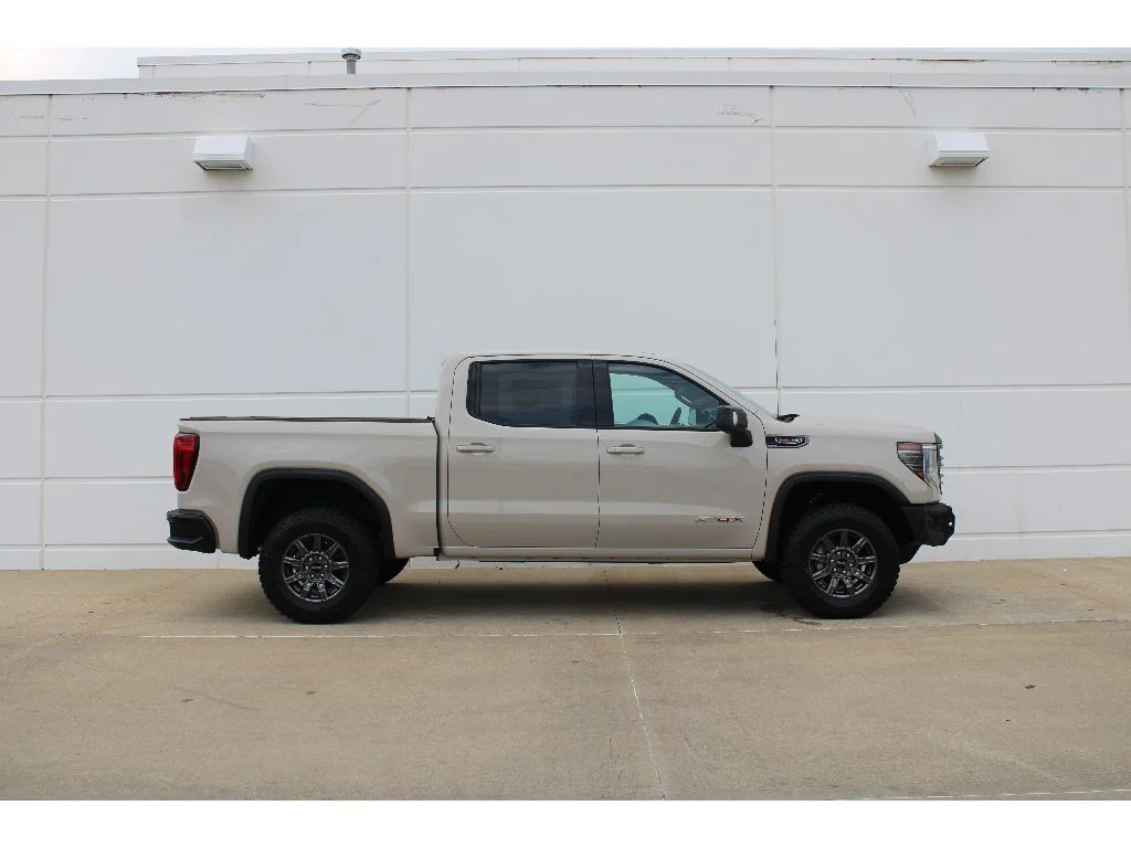 2026 GMC Sierra 1500 AT4X - Photo 7