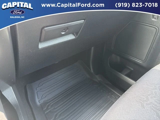 Used 2020 Black Ford XLT image 27