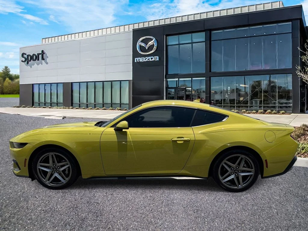 Used 2025 Yellow Ford EcoBoost image 6