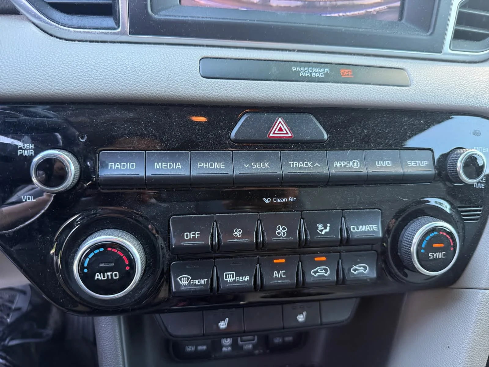 Used 2018 Black Cherry Kia EX image 17