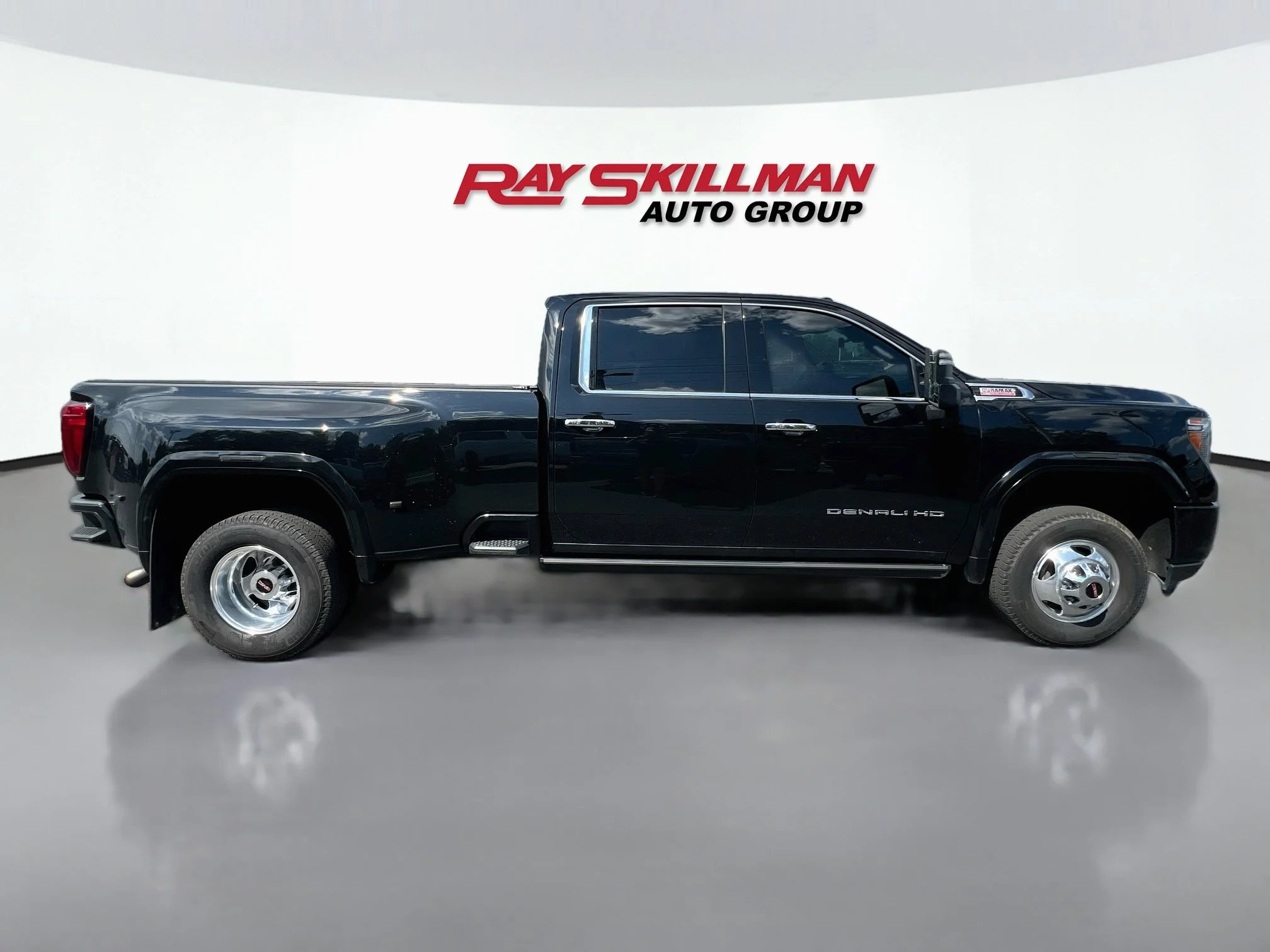 Used 2021 Onyx Black GMC DENALI image 8