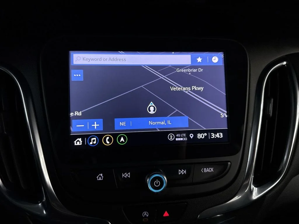 Used 2022 Blue Chevrolet LT image 28