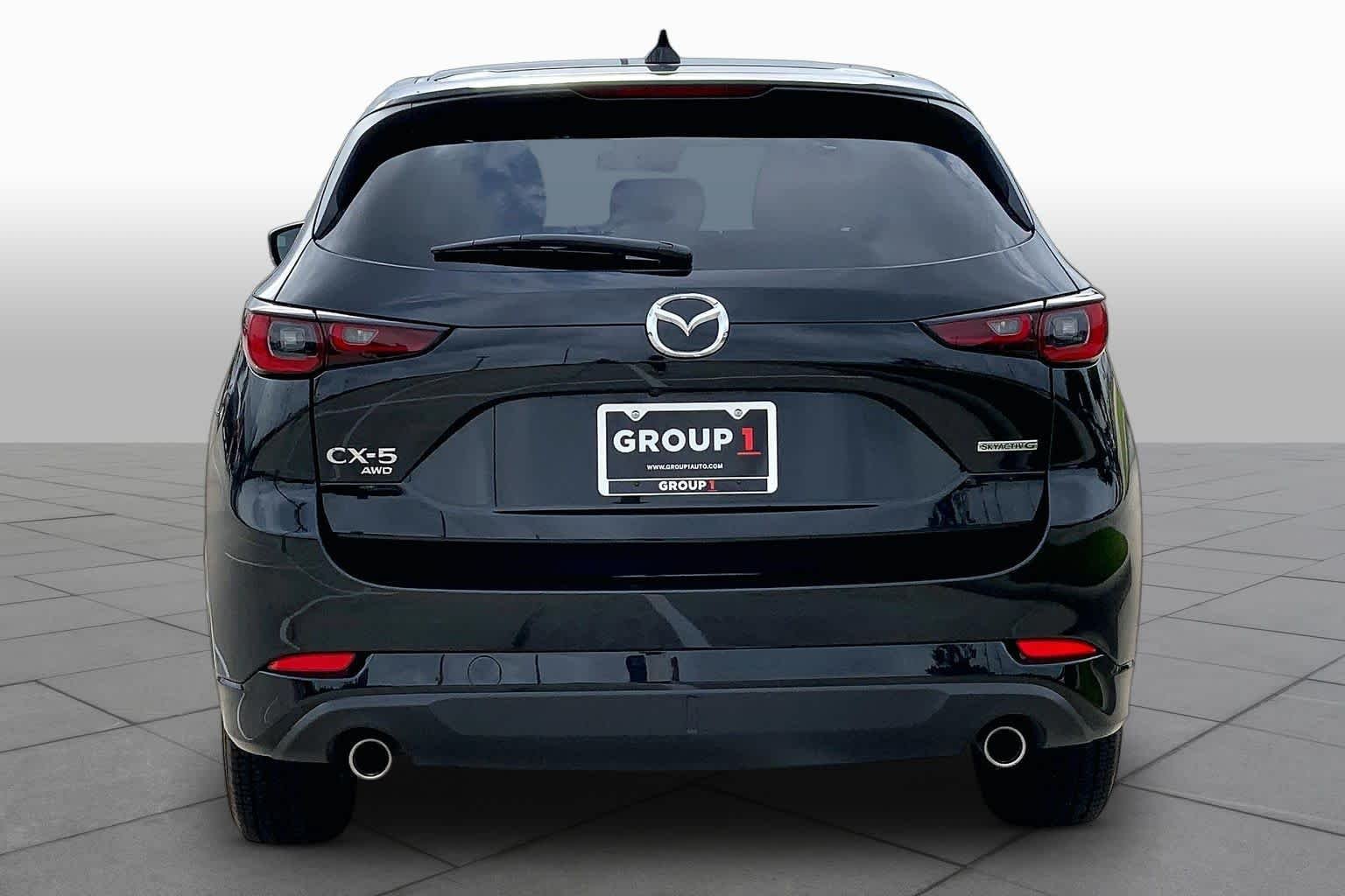 Used 2025 Jet Black Mica Mazda 2.5 S Select Package image 5