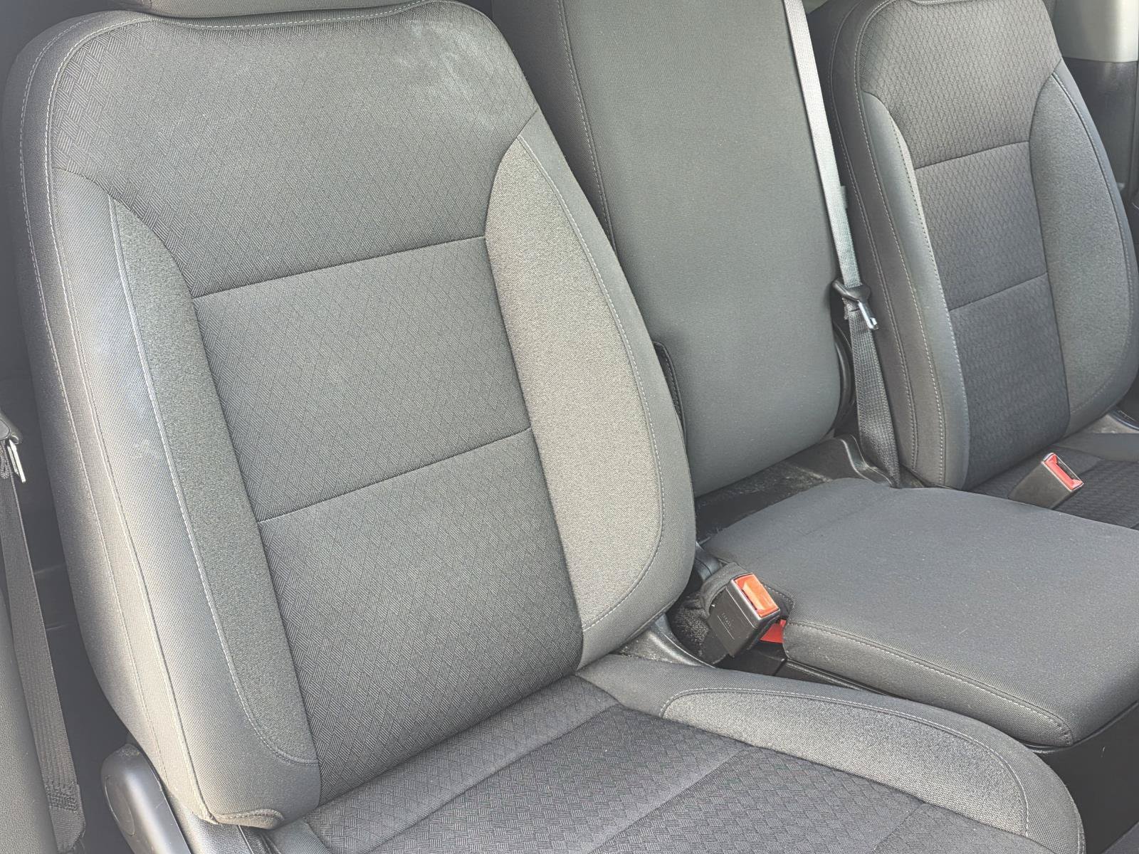 Used 2022 Summit White Chevrolet LT image 16