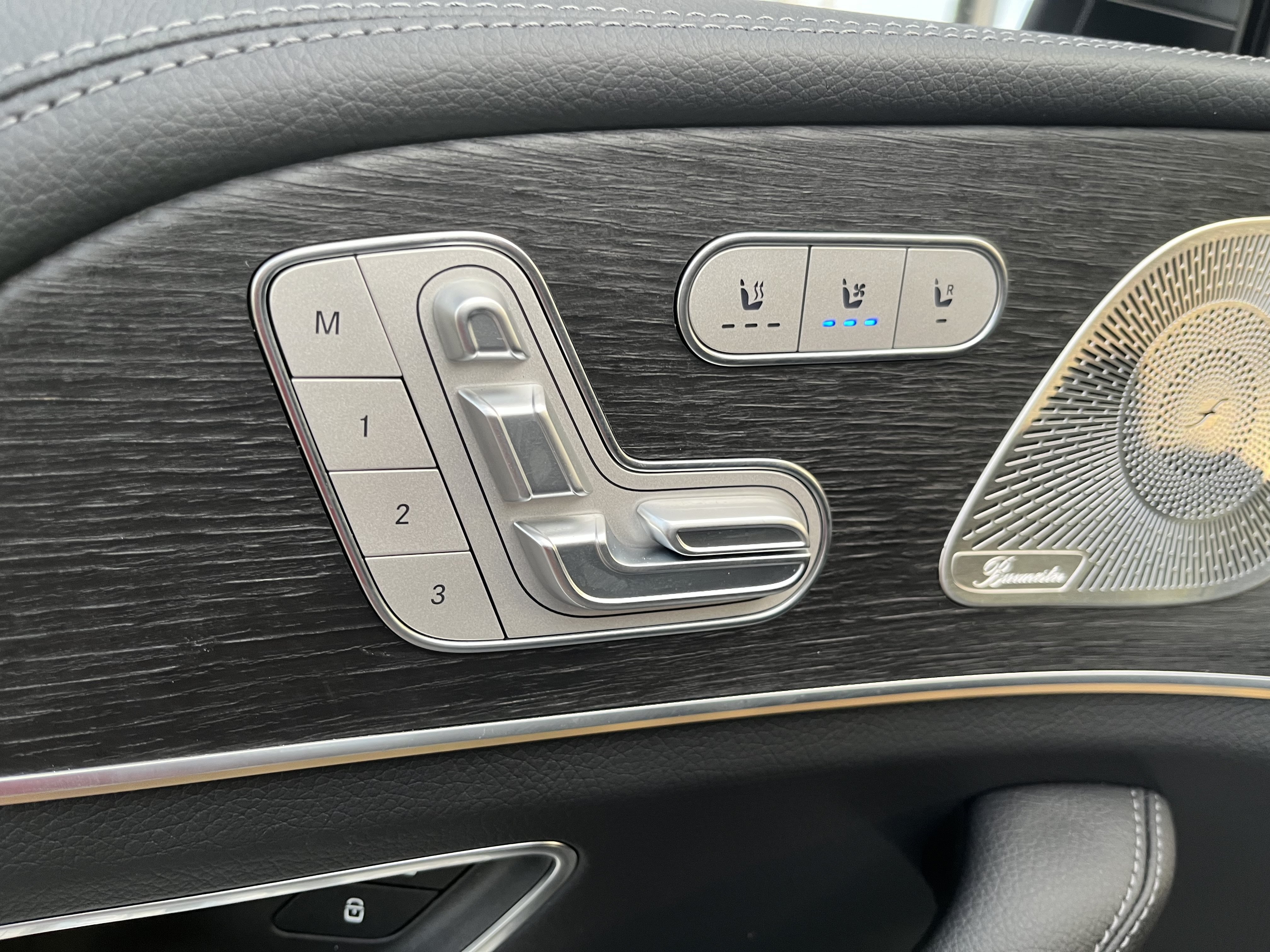 New 2026 SELENITE GREY Mercedes-Benz GLE 580 image 12