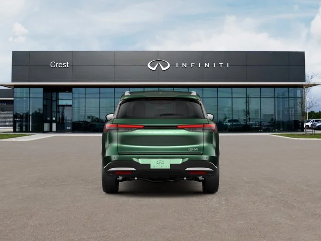 New 2027 DEEP EMERALD INFINITI Luxe FWD image 2