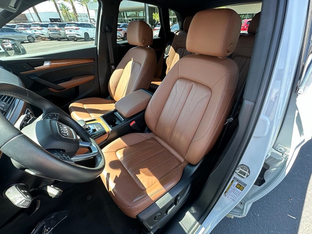Used 2021 White Audi 55 Premium Plus image 4