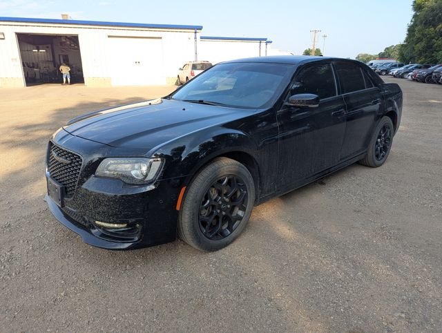 Used 2023 Black Chrysler Touring image 11