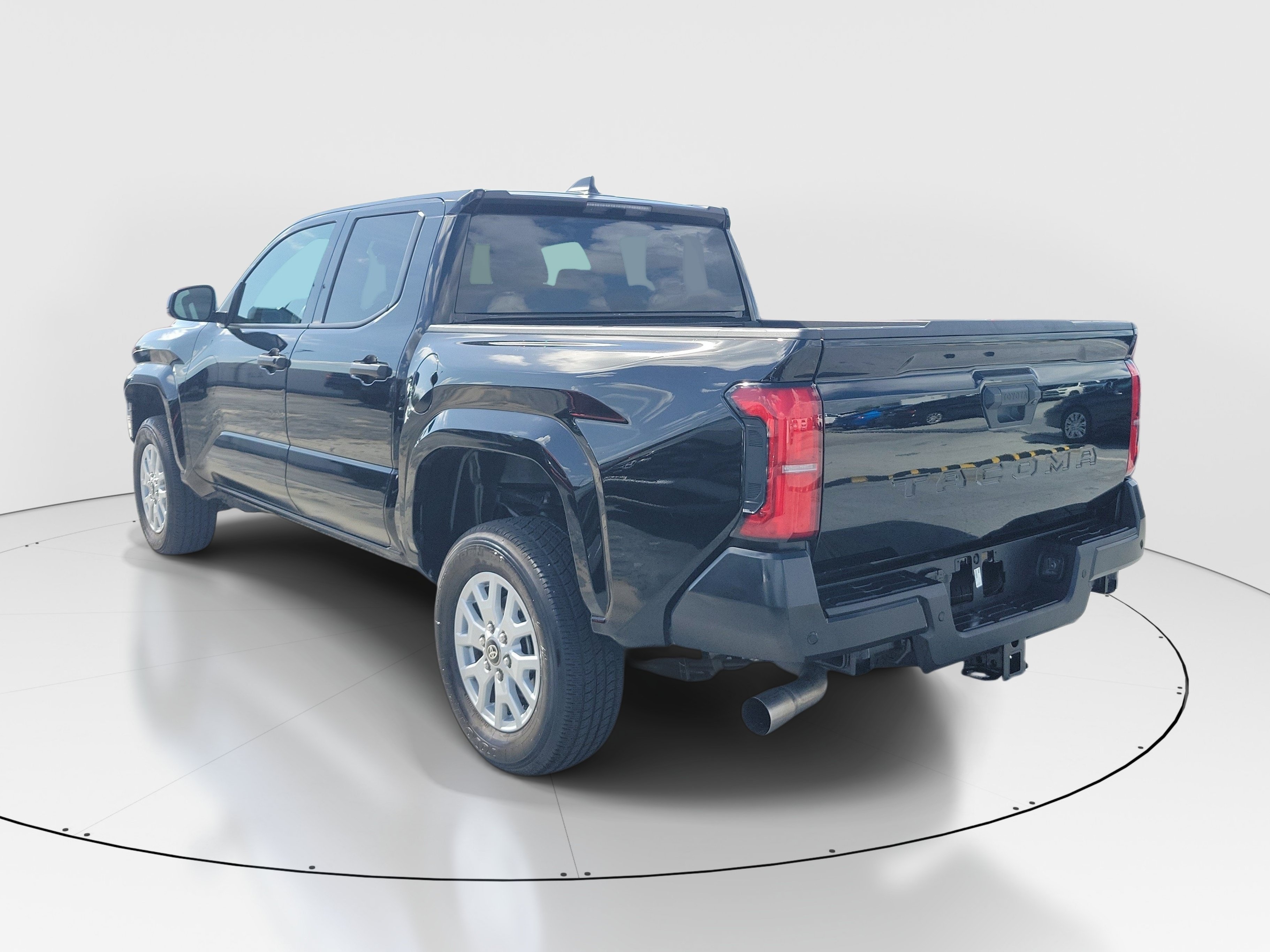 Certified Used 2025 Black Toyota SR image 4