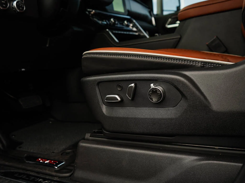 New 2026 Onyx Black GMC Denali Ultimate image 16