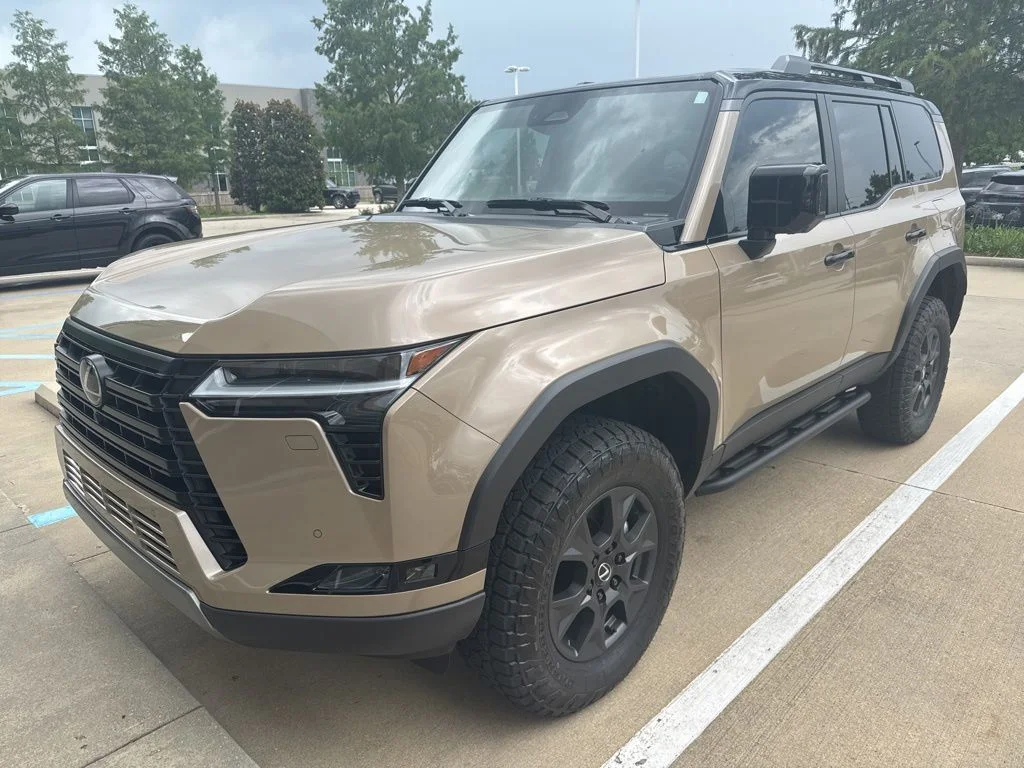 2026 Lexus GX 460 550 Overtrail's photo