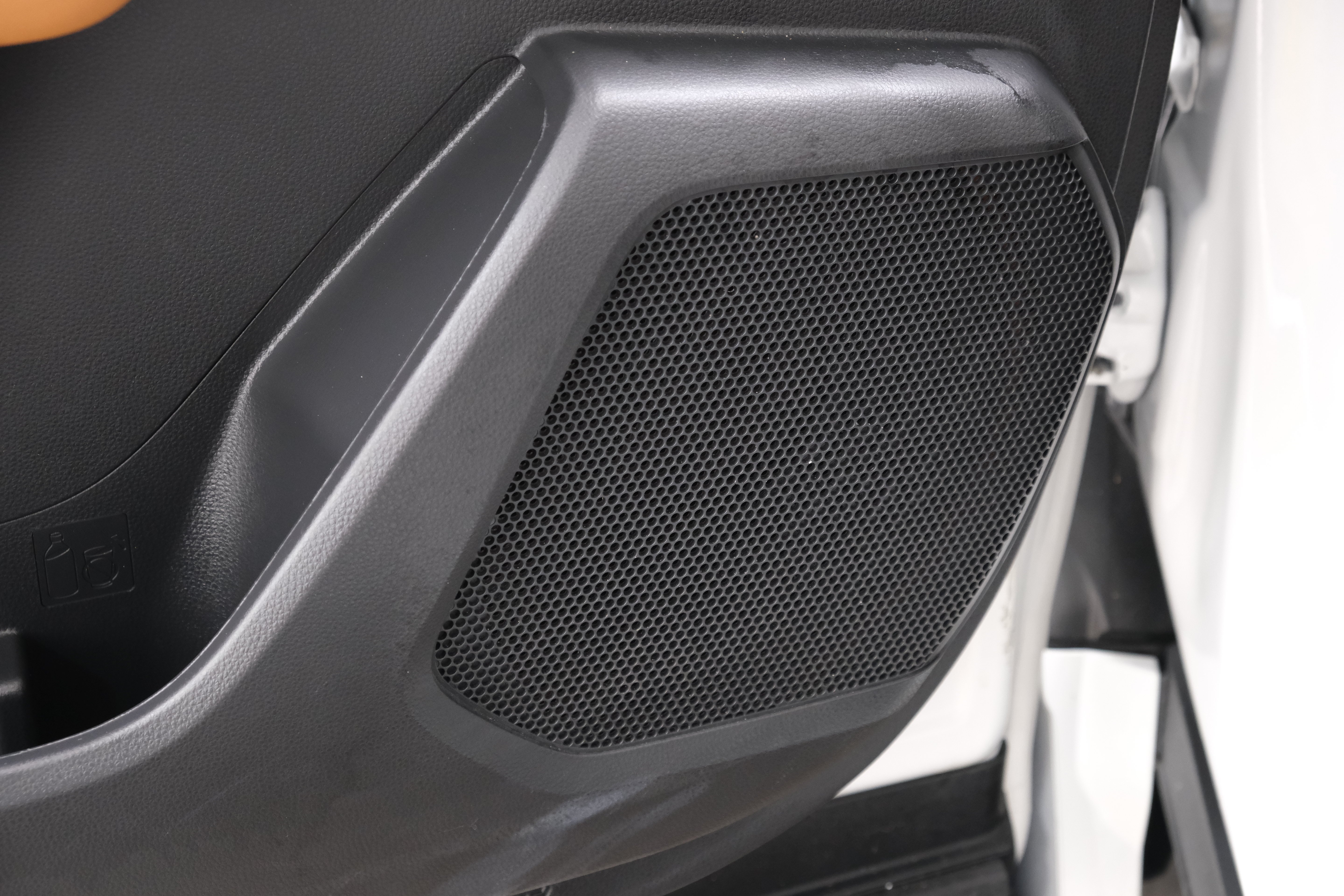 Used 2023 Wind Chill Pearl Toyota Platinum image 28