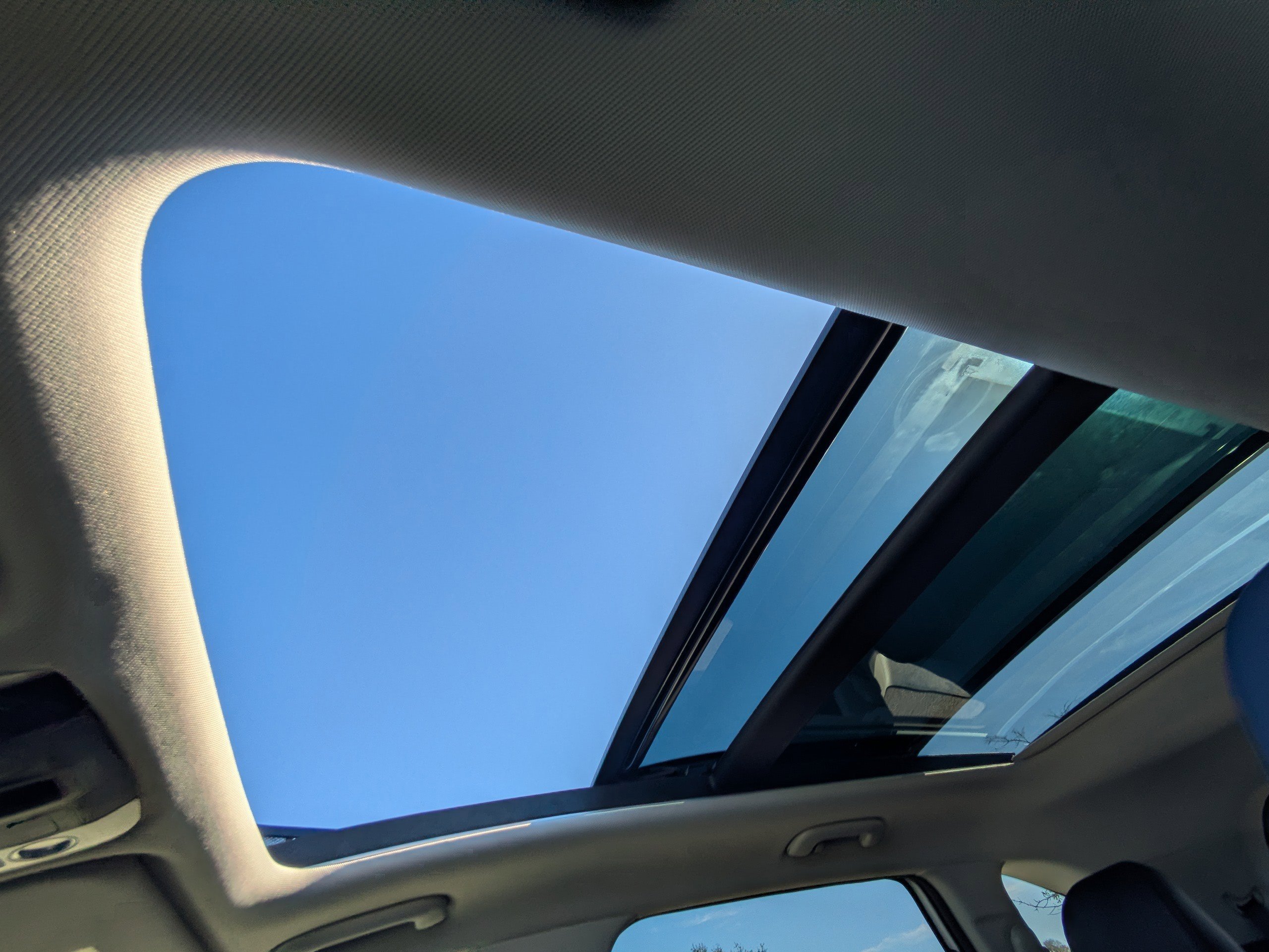 New 2026 Glacial White Pearl Kia S image 26