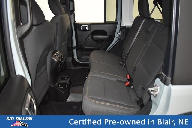 Used 2024 Earl Clearcoat Jeep Sport S image 8