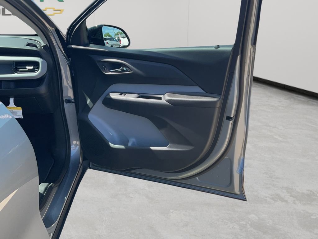 2027 Chevrolet Bolt LT - Photo 49