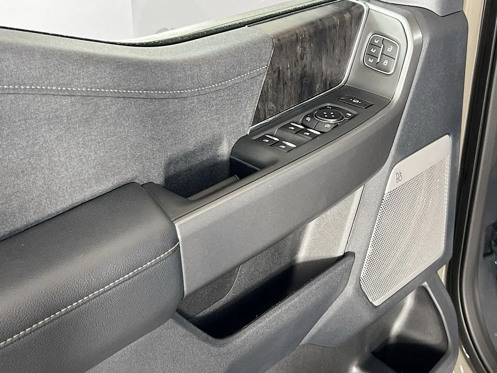 New 2026 Marsh Gray Ford Lariat image 12