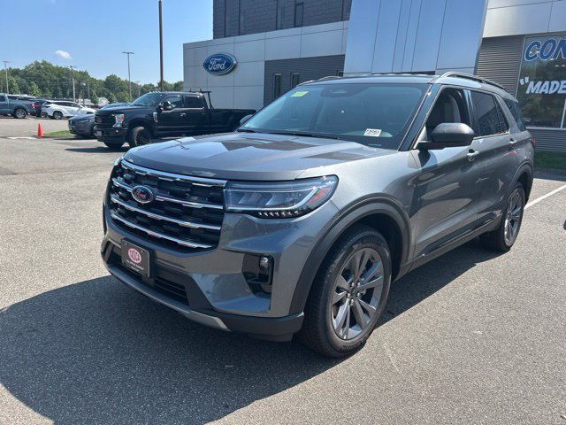 New 2026 Gray Ford Active image 3