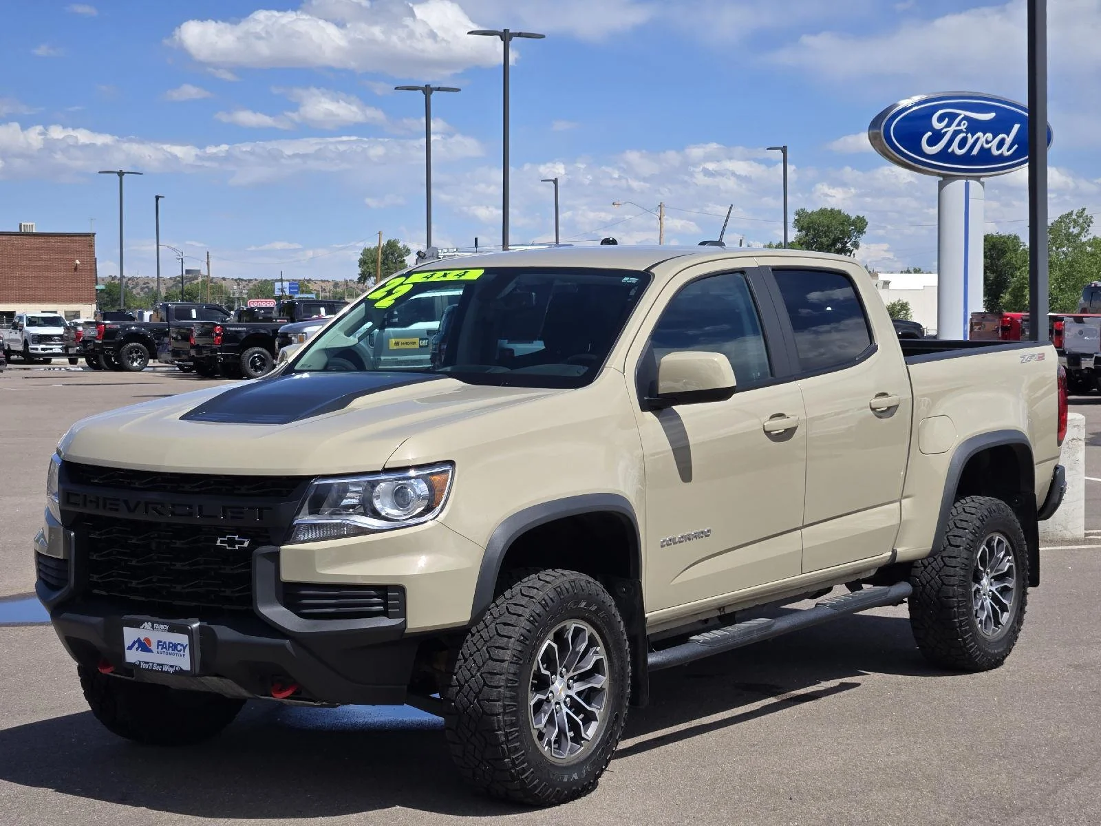 2022 Chevrolet Colorado 4WD ZR2 Crew Cab Short Box's photo