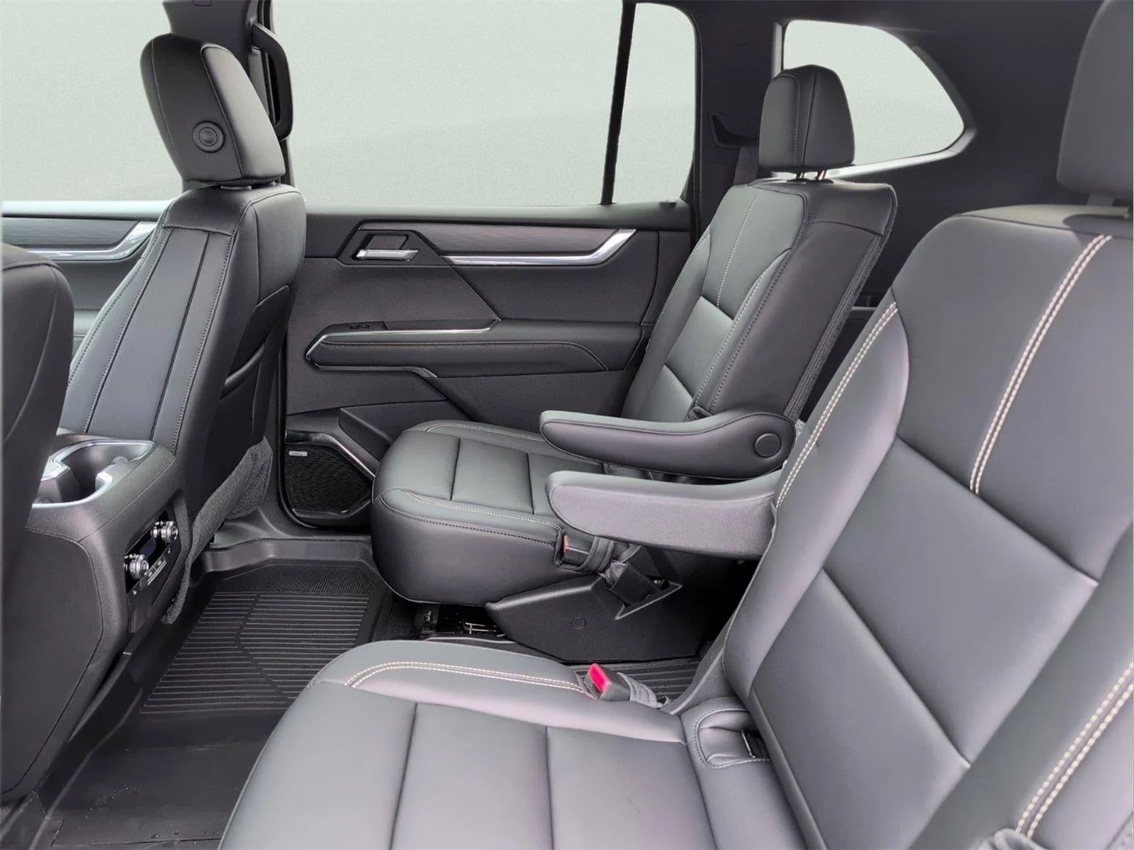 New 2026 Summit White GMC Elevation image 12