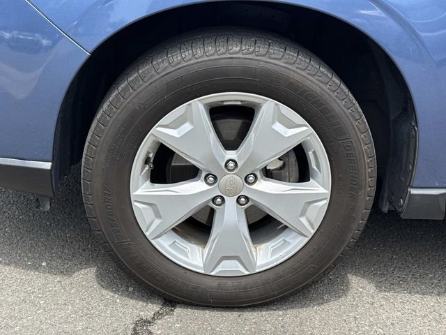 Used 2015 Blue Subaru 2.5i Limited image 11