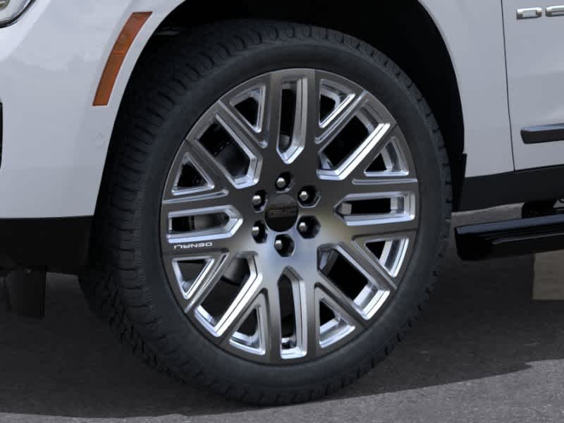 2026 GMC Yukon XL Denali Ultimate - Photo 9