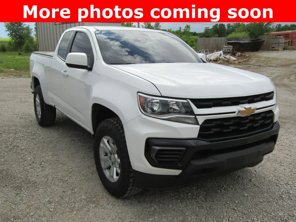 Used 2021 Summit White Chevrolet LT image 7