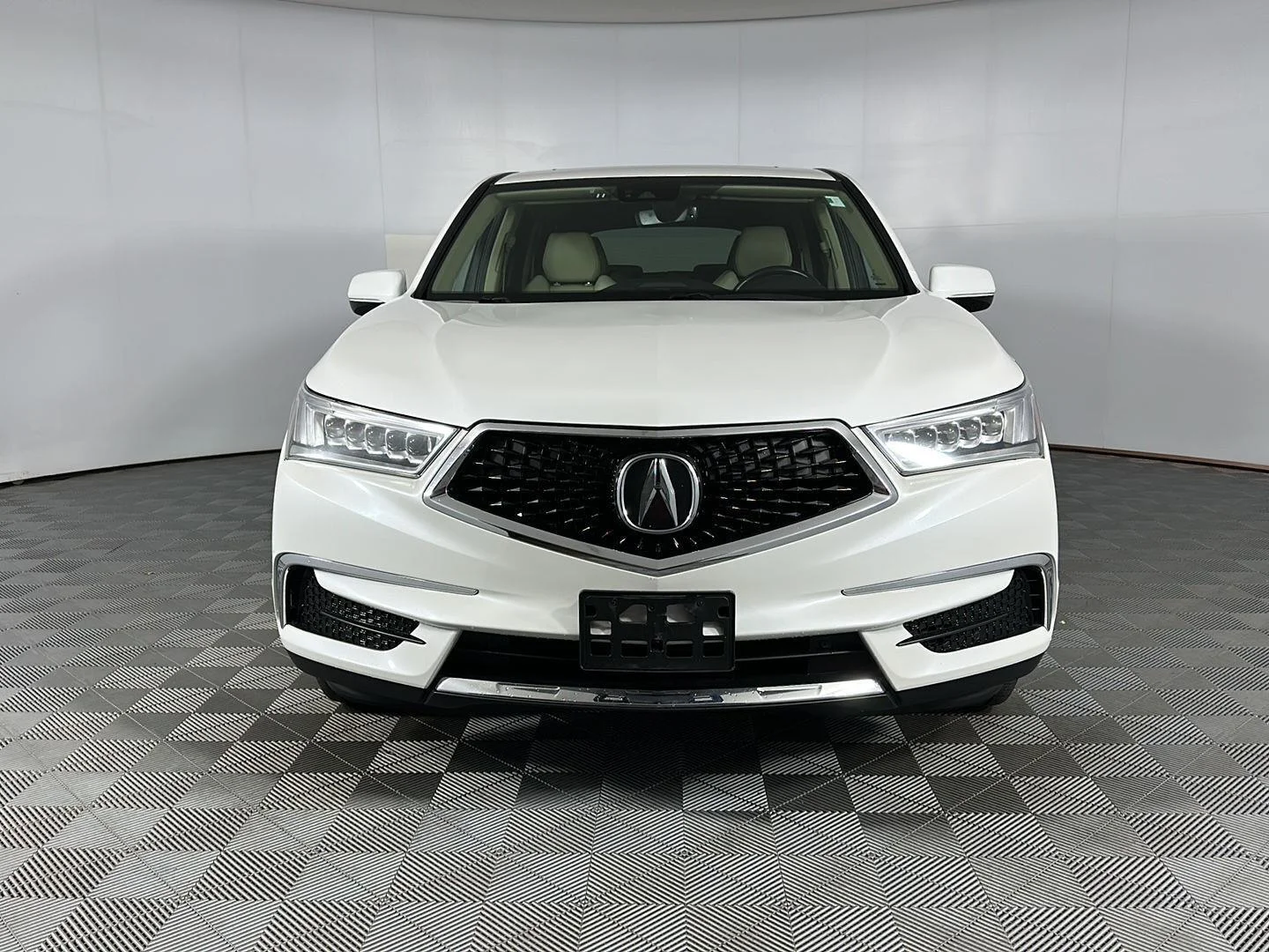 Used 2020 Platinum White Pearl Acura SH-AWD w/Tech image 2
