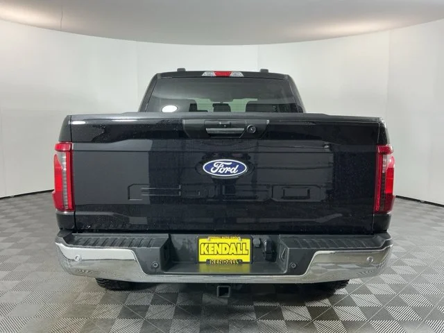 Used 2024 Agate Black Metallic Ford XLT image 5