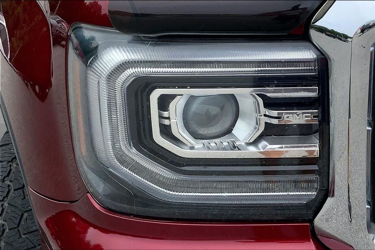 Used 2017 Crimson Red Tintcoat GMC SLT image 26