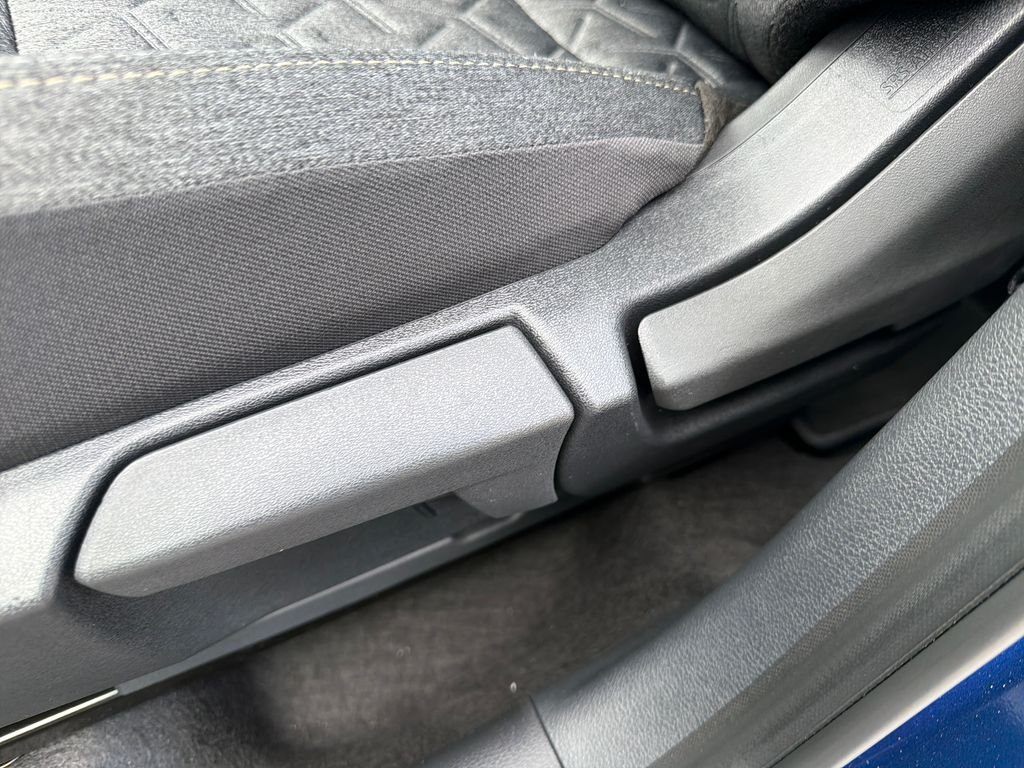 New 2026 Nissan Kicks SV 4D Sport Utility