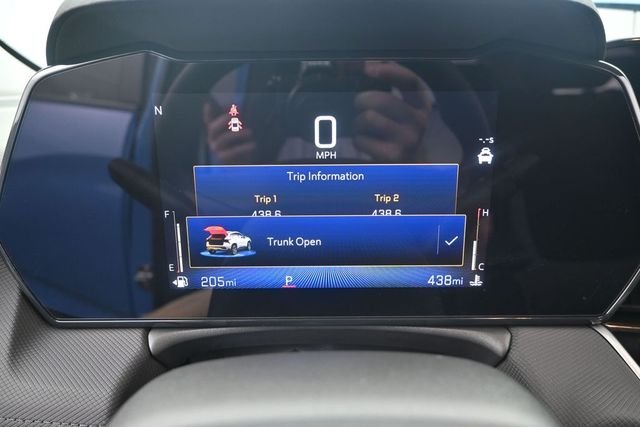 Used 2024 Fountain Blue Chevrolet LT image 8