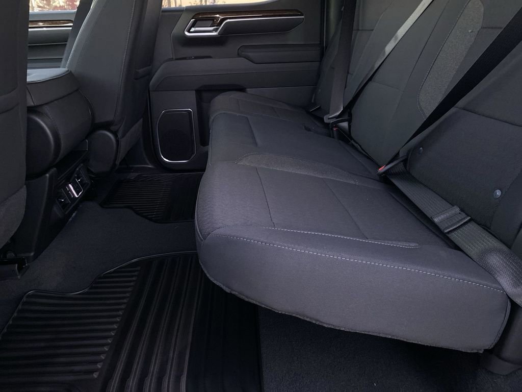 2026 GMC Sierra 1500 SLE - Photo 35