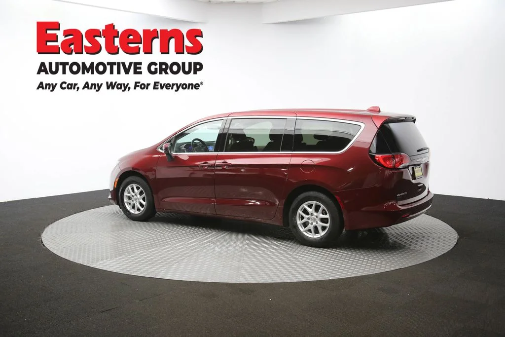 Used 2020 Red Chrysler LX image 62