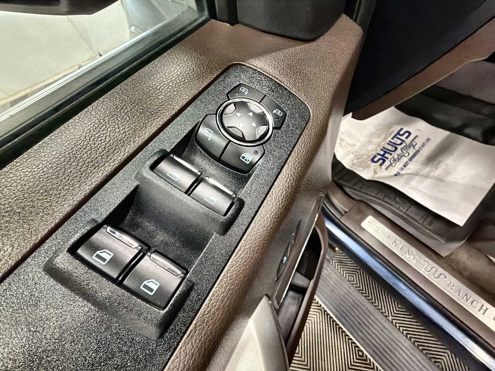 Used 2020 Blue Jeans/Stone Gray Ford King Ranch image 15