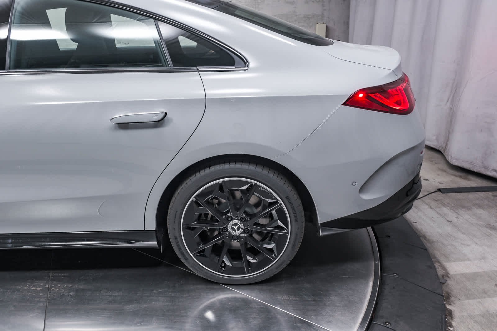 New 2027 MANUFAKTUR Alpine Grey Mercedes-Benz CLA 350 image 3