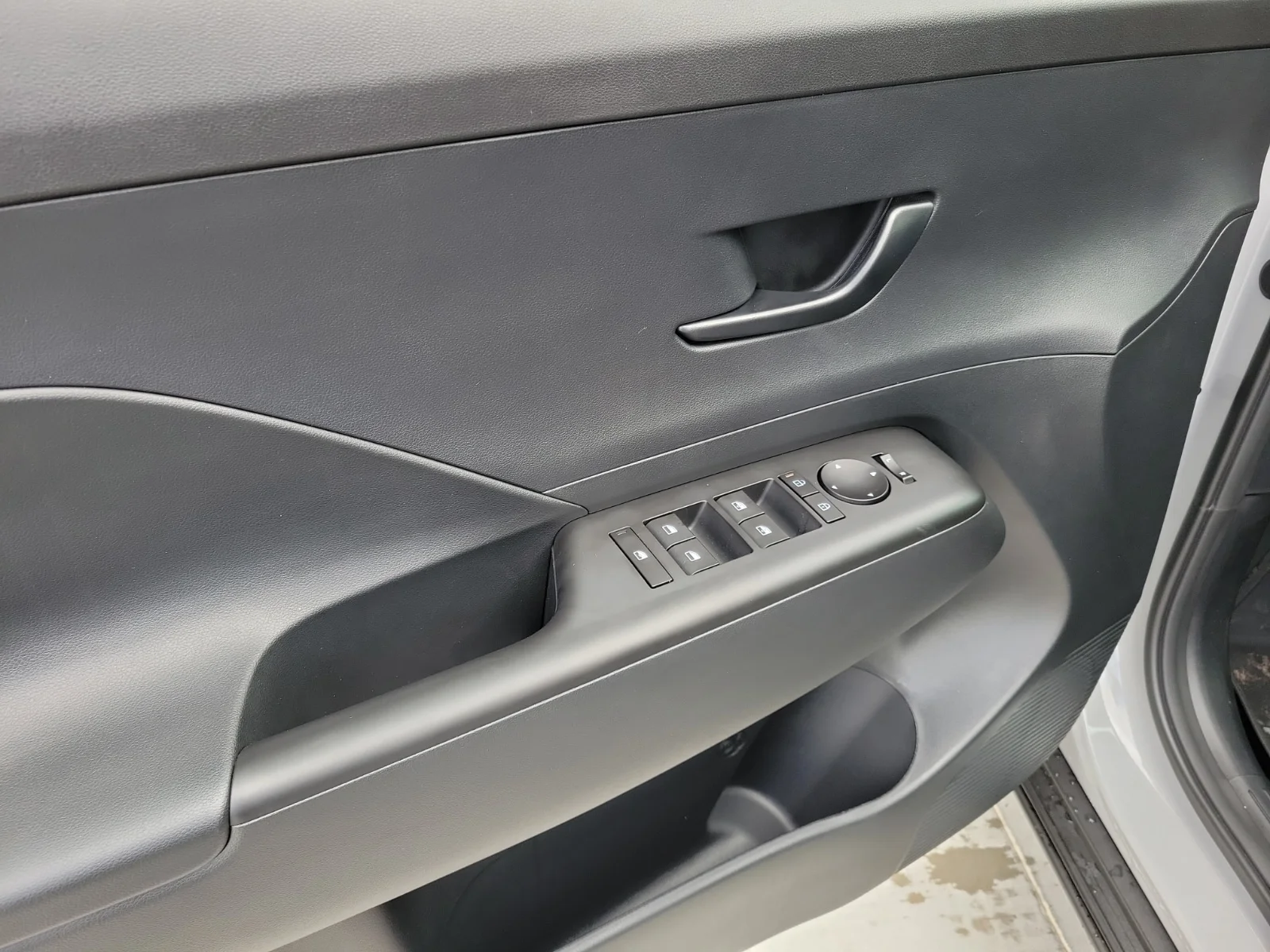 New 2027 Cyber Gray Hyundai SEL Sport 4dr Front-Wheel Drive image 11