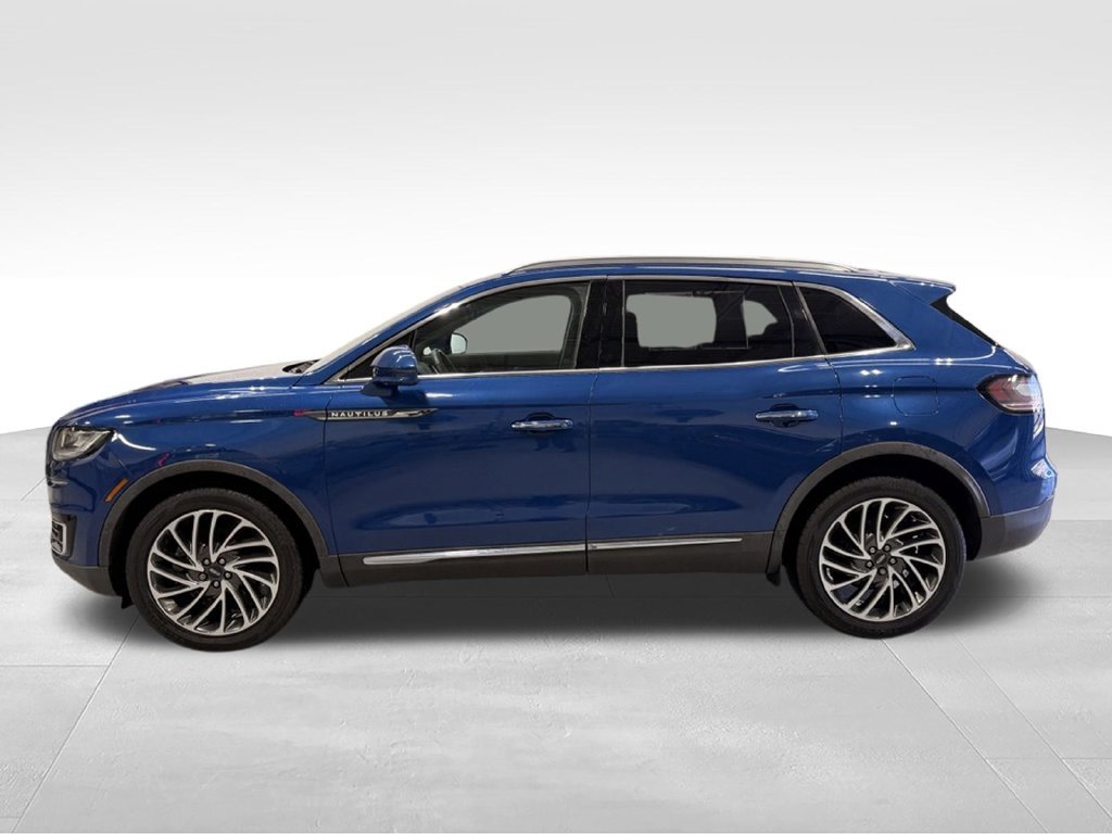 Used 2020 Lincoln Nautilus Reserve with VIN 2LMPJ8K92LBL08666 for sale in Golden Valley, Minnesota