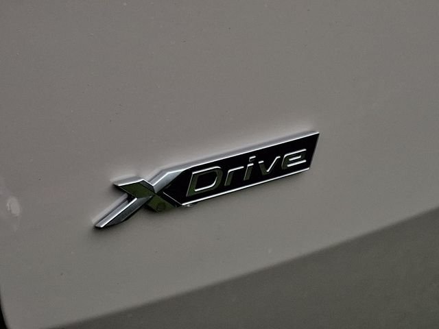 New 2026 Dune Grey Metallic BMW 30 xDrive image 20