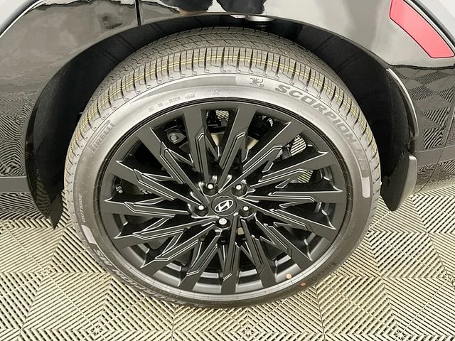 New 2025 Gray Hyundai Calligraphy image 20