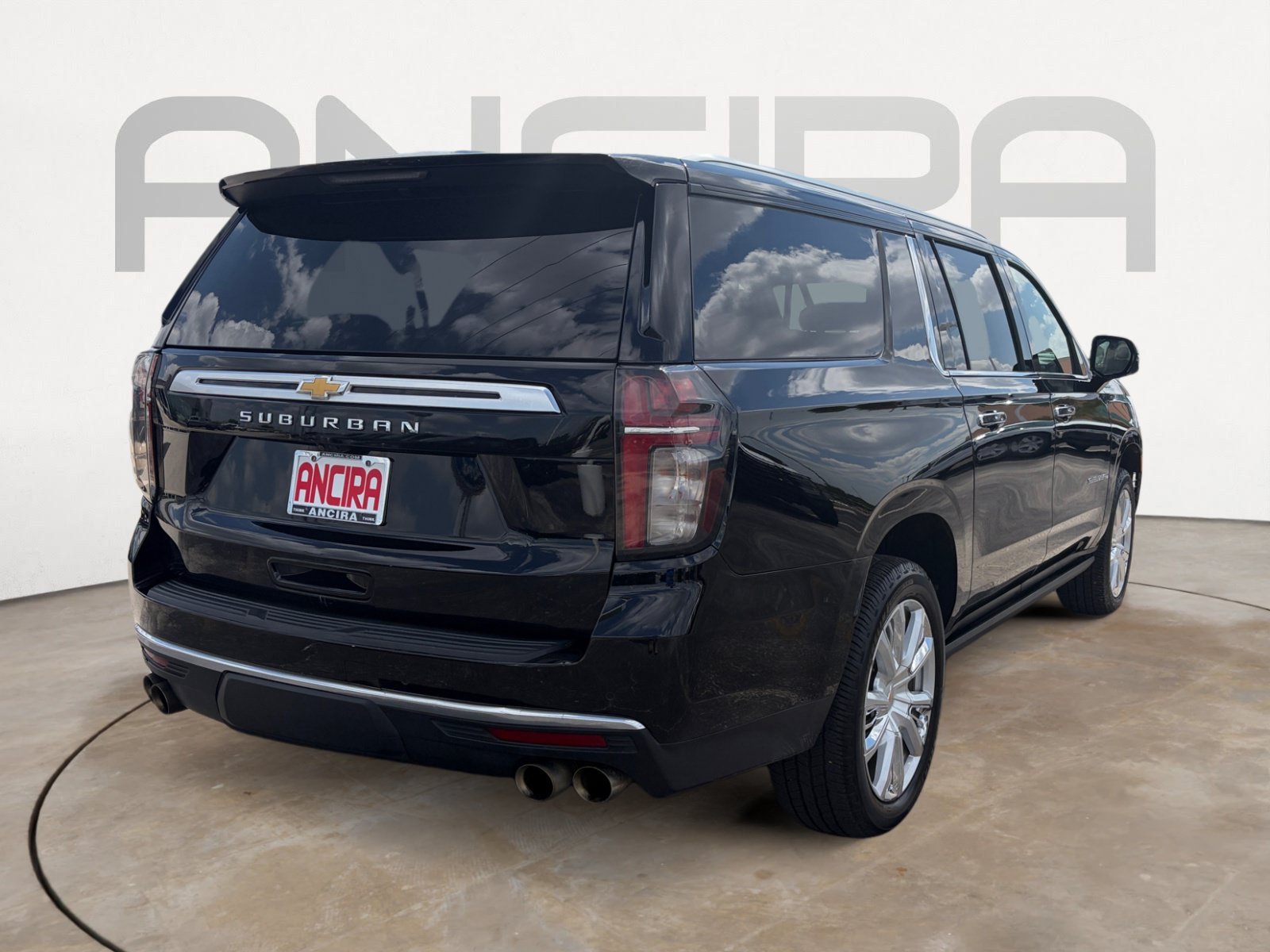 Used 2022 Black Chevrolet High Country image 10