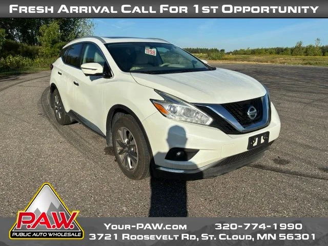 Used 2016 White Nissan SL image 2