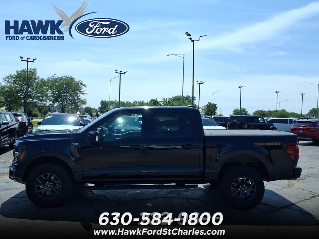 Used 2025  Ford Tremor image 4
