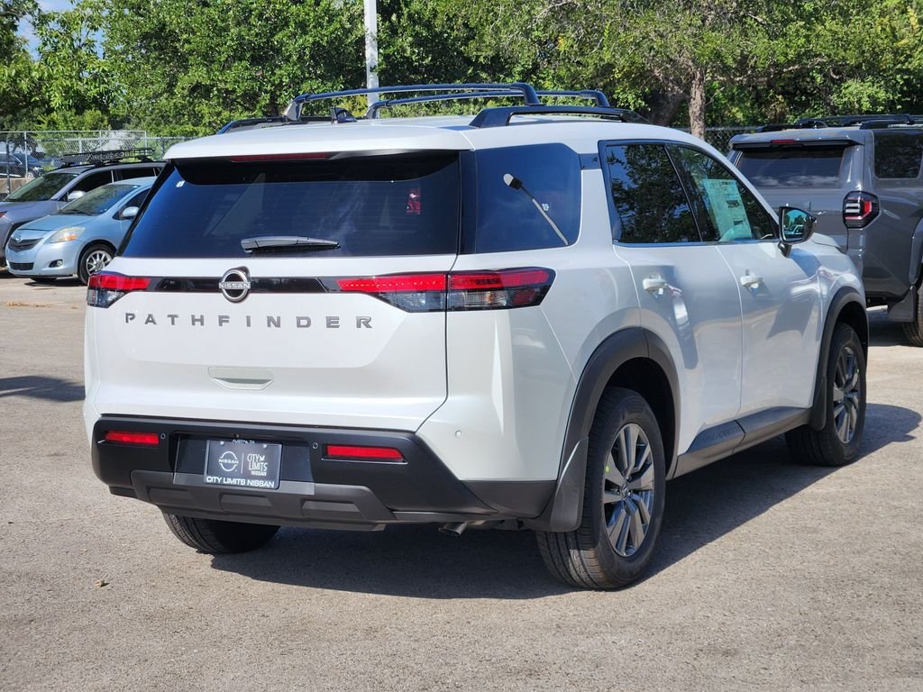New 2026 Everest White Pearl TriCoat Nissan SV image 7