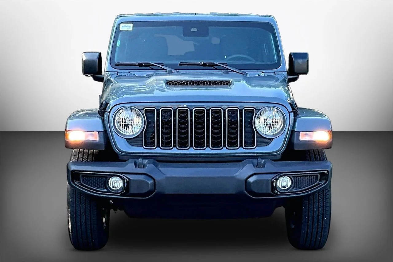 Certified Used 2025 Gray Jeep Sport S image 3