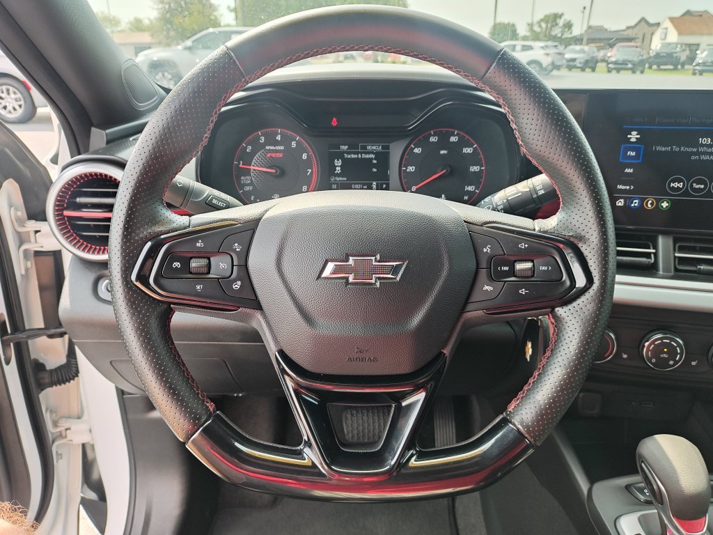 Used 2025 White Chevrolet 1RS image 17