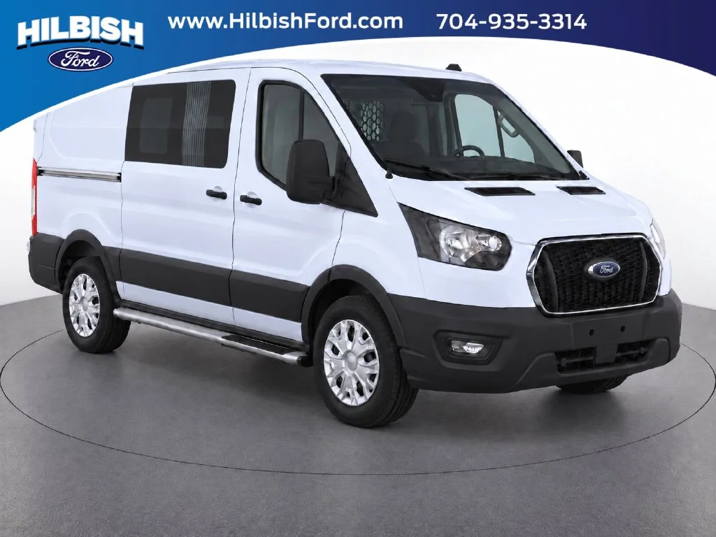 Used 2025 White Ford Base image 1