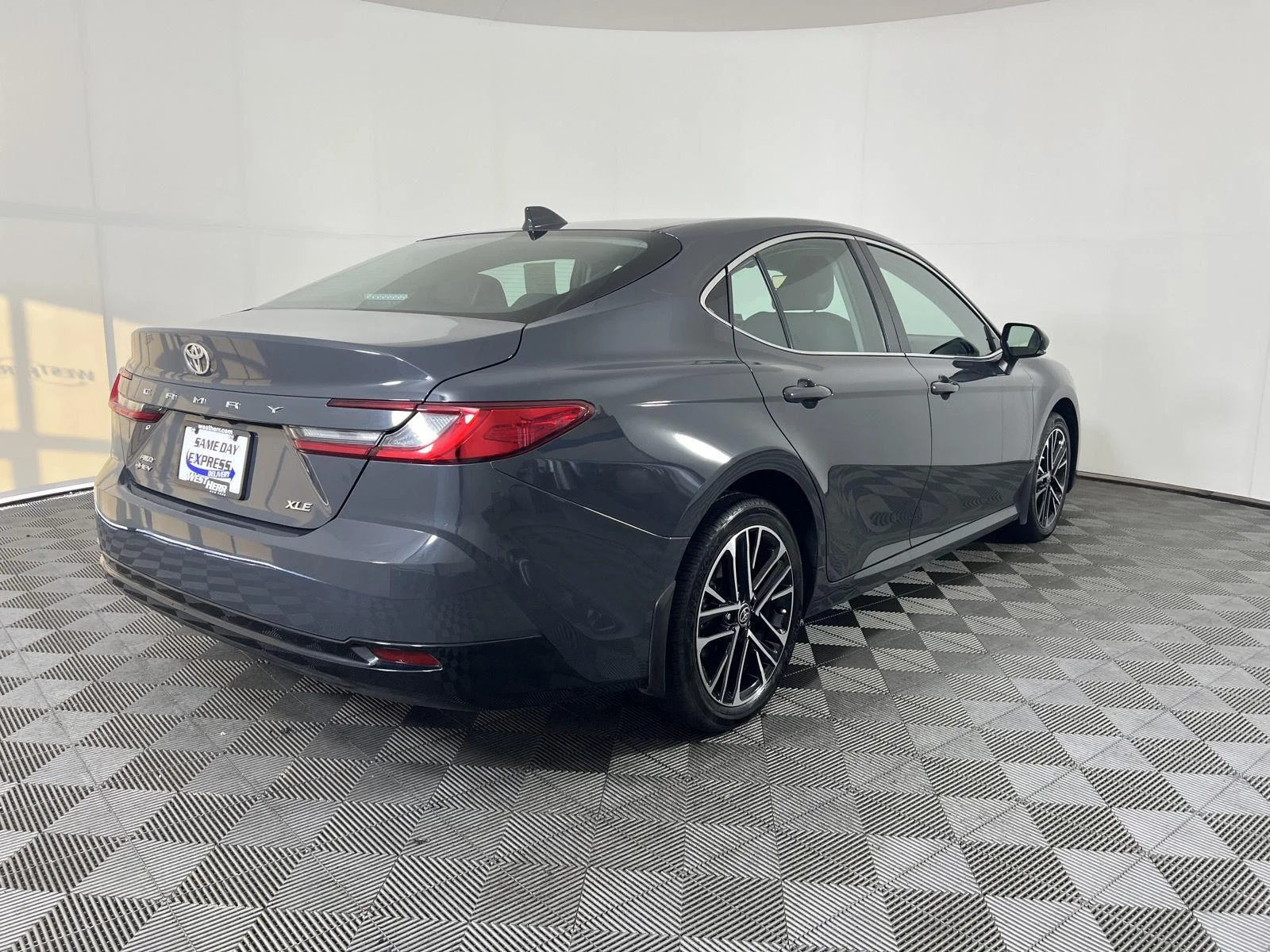 Used 2026 Underground Toyota XLE image 3