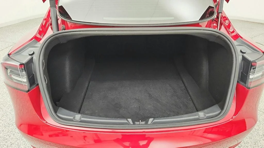 Used 2023 Red Multi-Coat Tesla RWD w/ 19