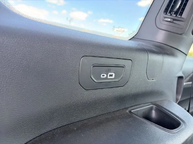Used 2025 Black Jeep Limited image 39