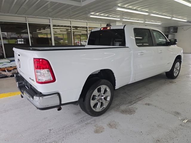 Used 2022 White Ram Big Horn/Lone Star image 6